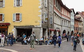 Le Coeur De Ville Splendide T2 Plein Centre